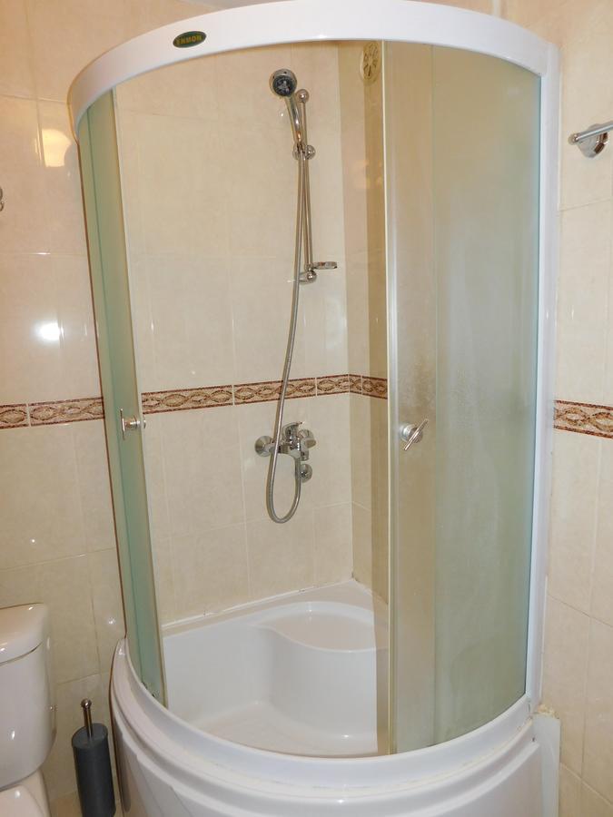 Velvet Lux Apartment Ni Екстериор снимка