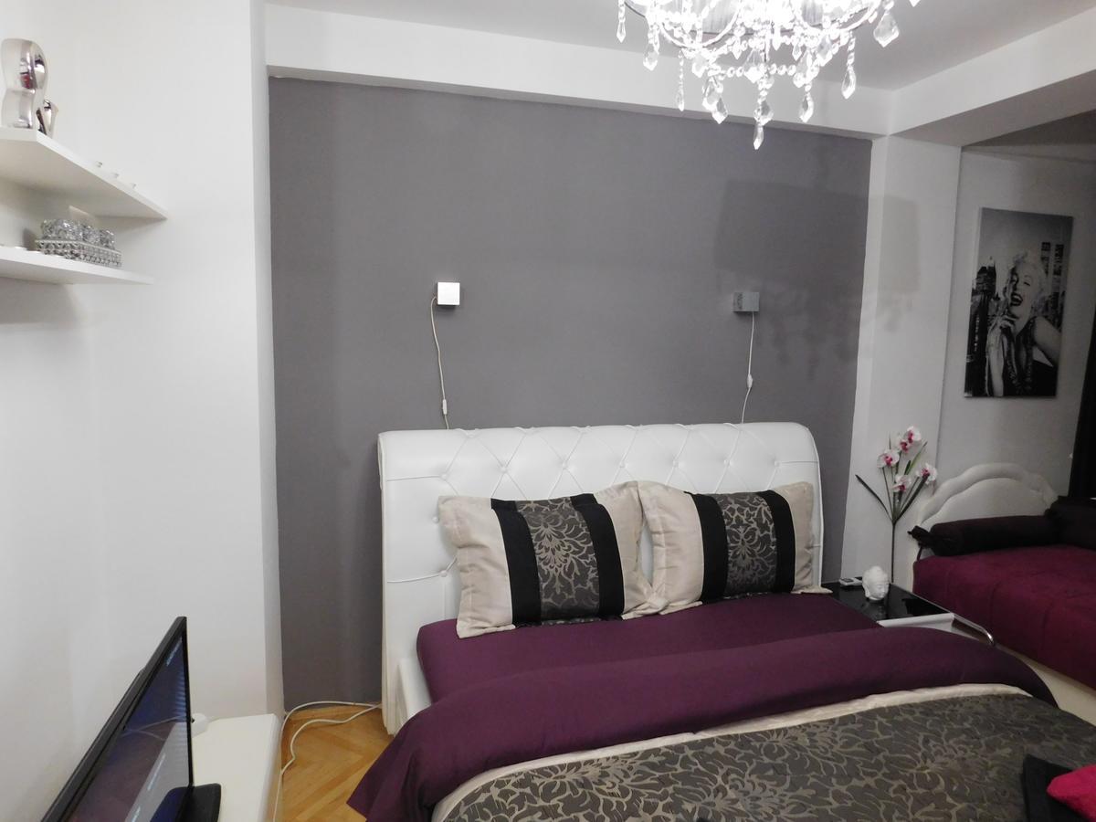 Velvet Lux Apartment Ni Екстериор снимка