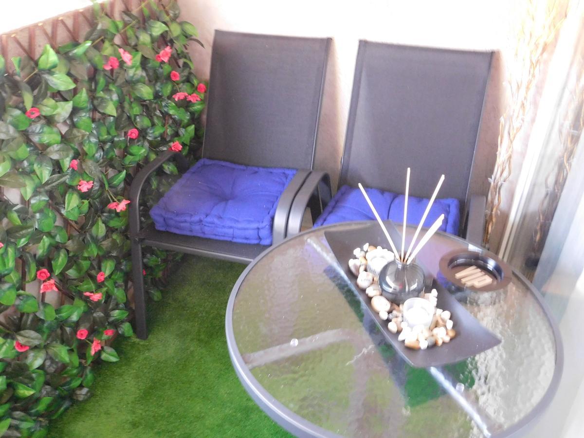 Velvet Lux Apartment Ni Екстериор снимка