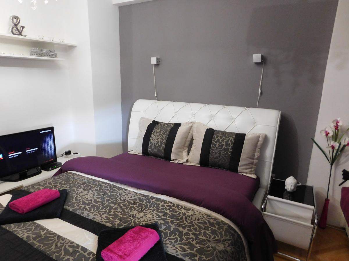 Velvet Lux Apartment Ni Екстериор снимка