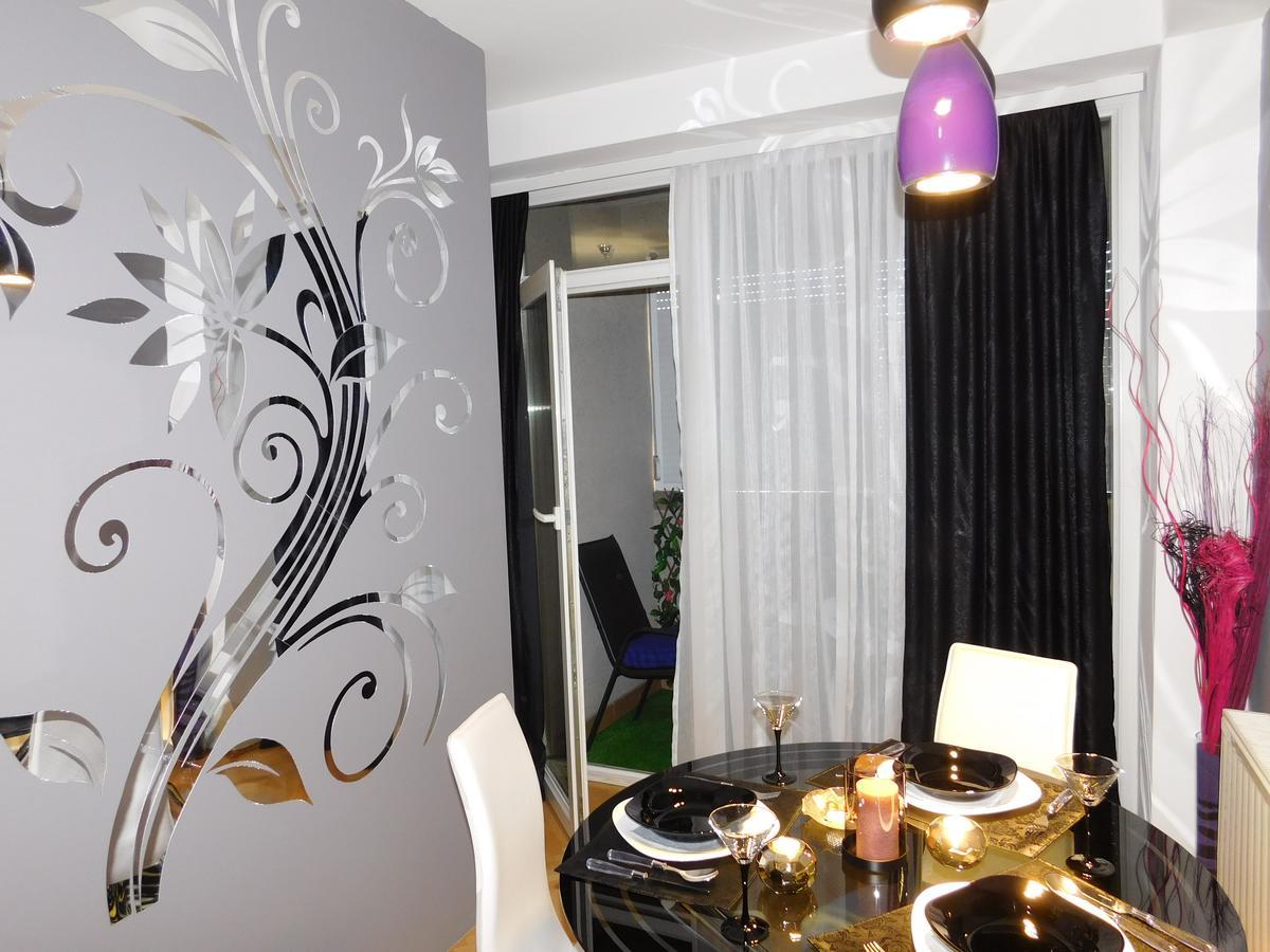 Velvet Lux Apartment Ni Екстериор снимка