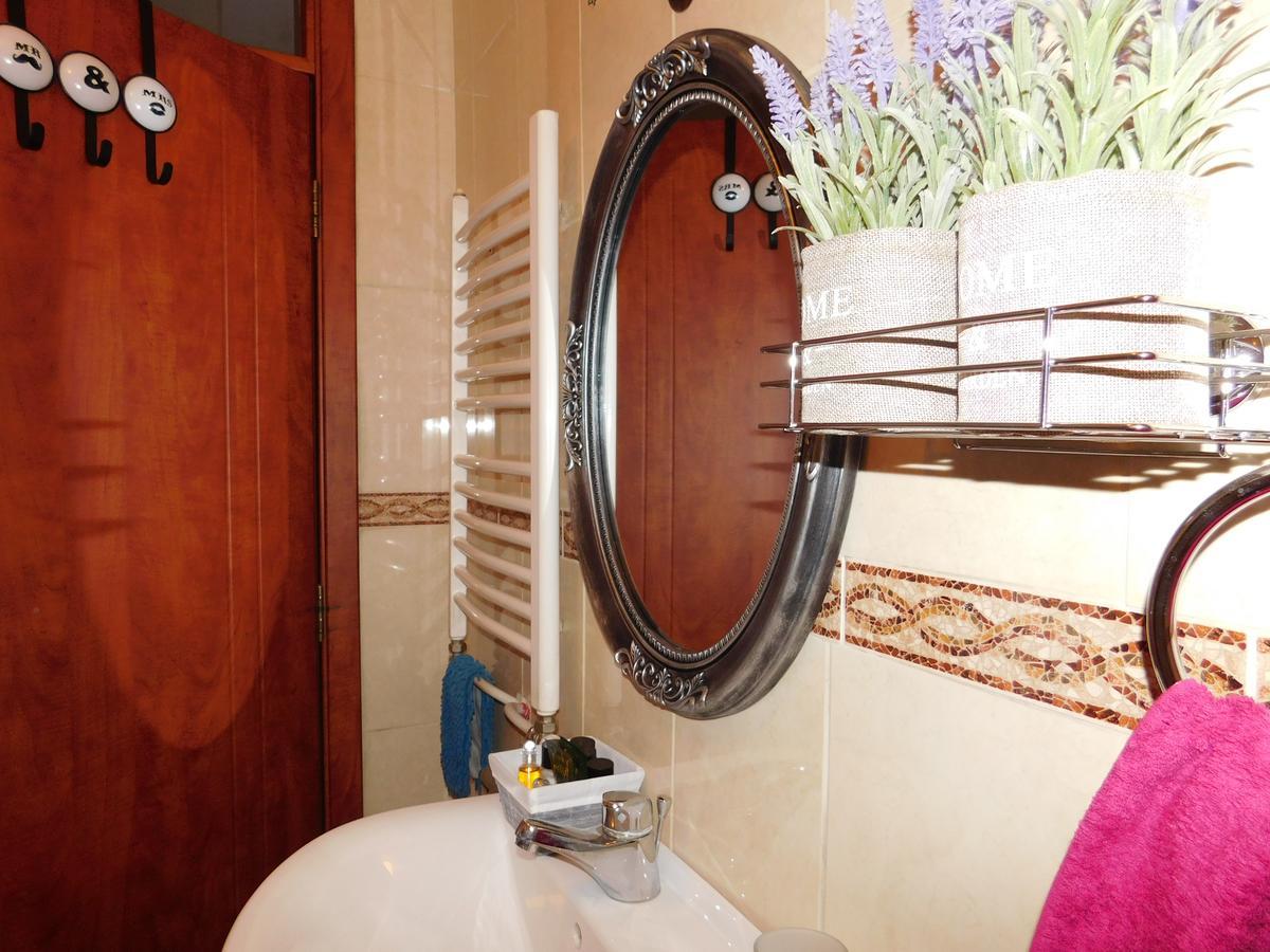 Velvet Lux Apartment Ni Екстериор снимка