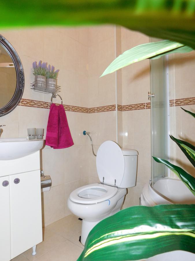 Velvet Lux Apartment Ni Екстериор снимка